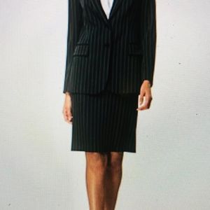 Designer Tahari brown skirt suit, 2 pieces, s.6-8